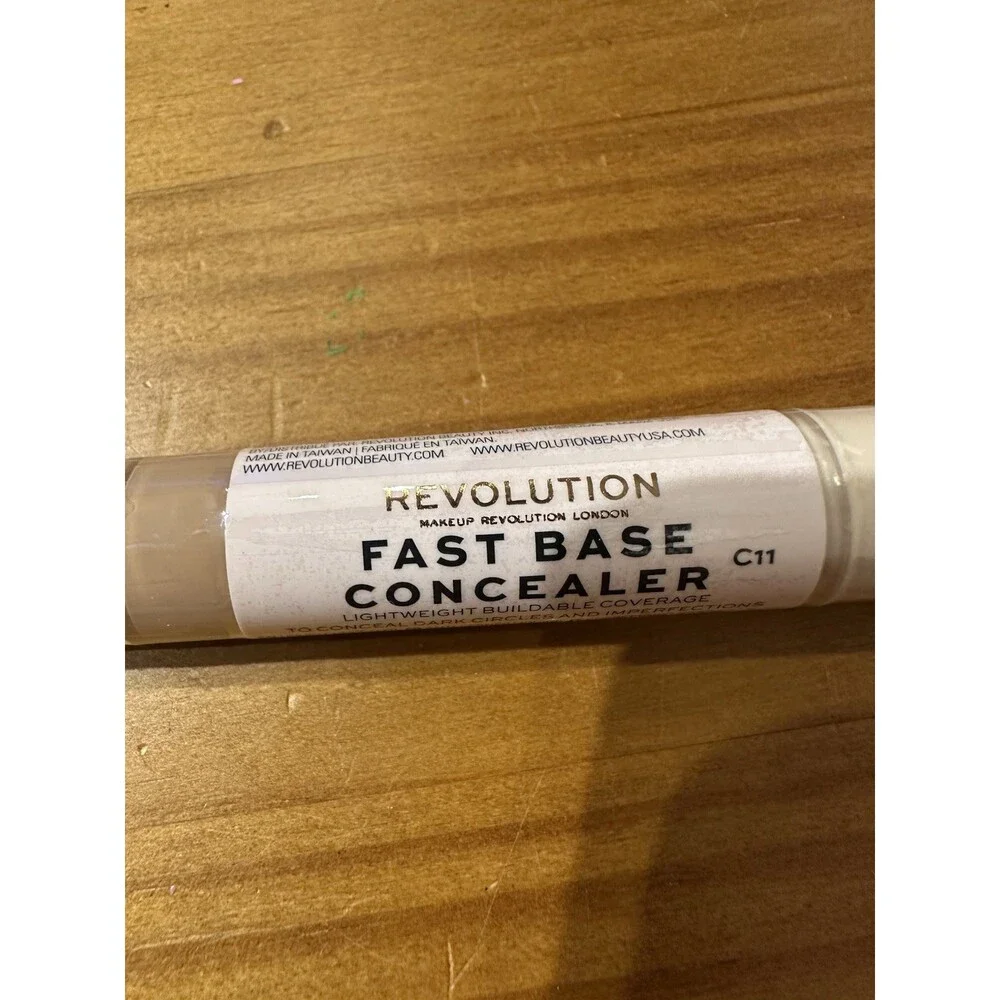 Makeup Revolution Fast Base Concealer C11 3Pc Lot New